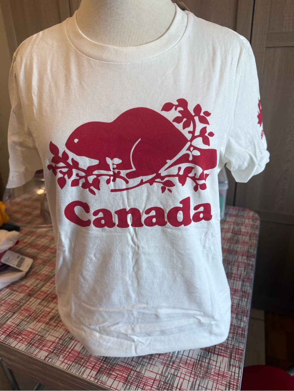 Roots White Kids Tee with Red Beaver Canada Graphic
